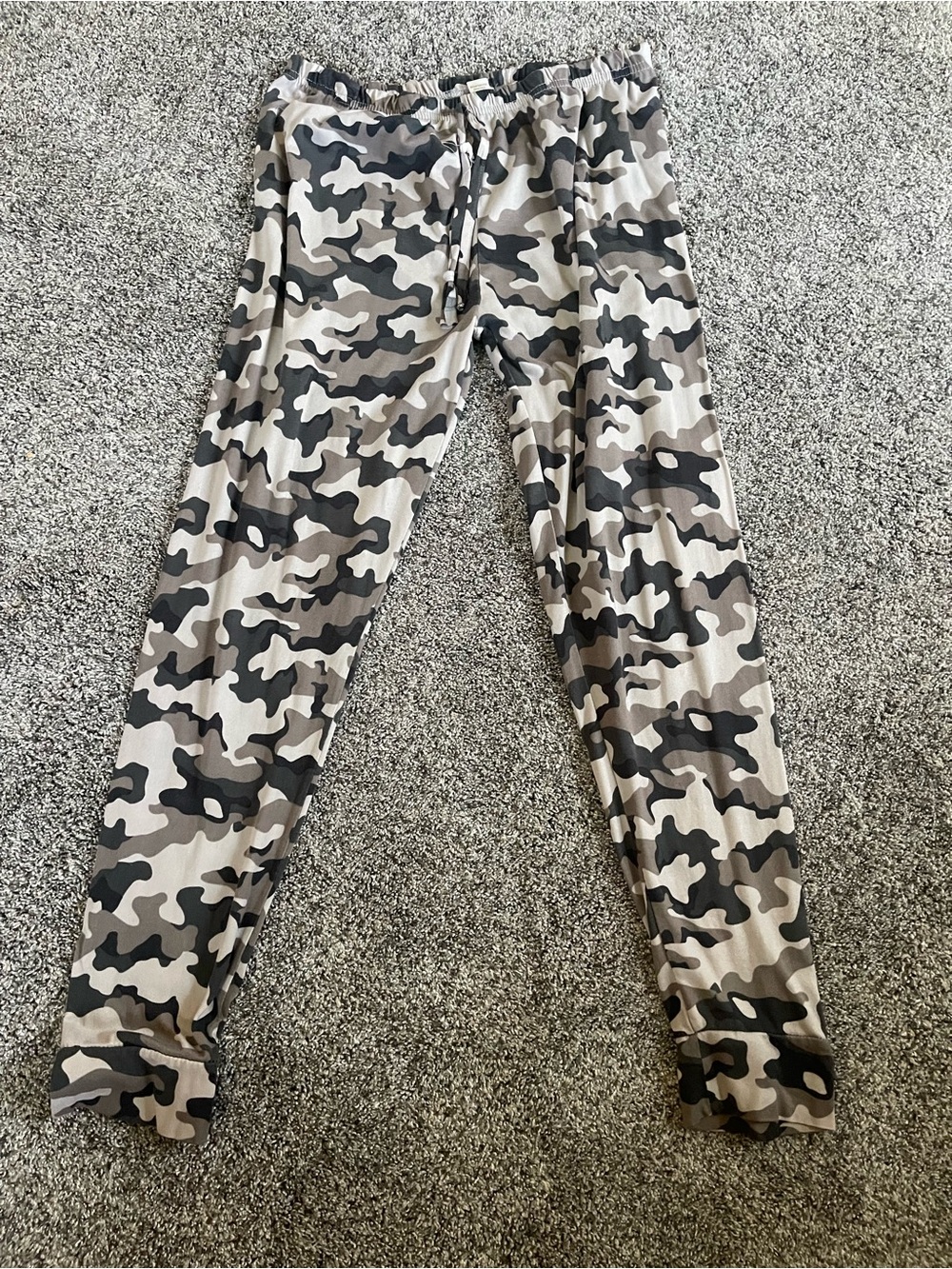 Camo Print Jogger Bottoms in Gray